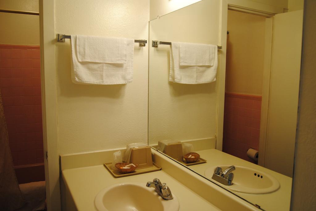 La Vista Inn Clovis Szoba fotó